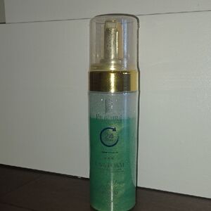 Prédiré Lava Foam 24 Hour Cleanser